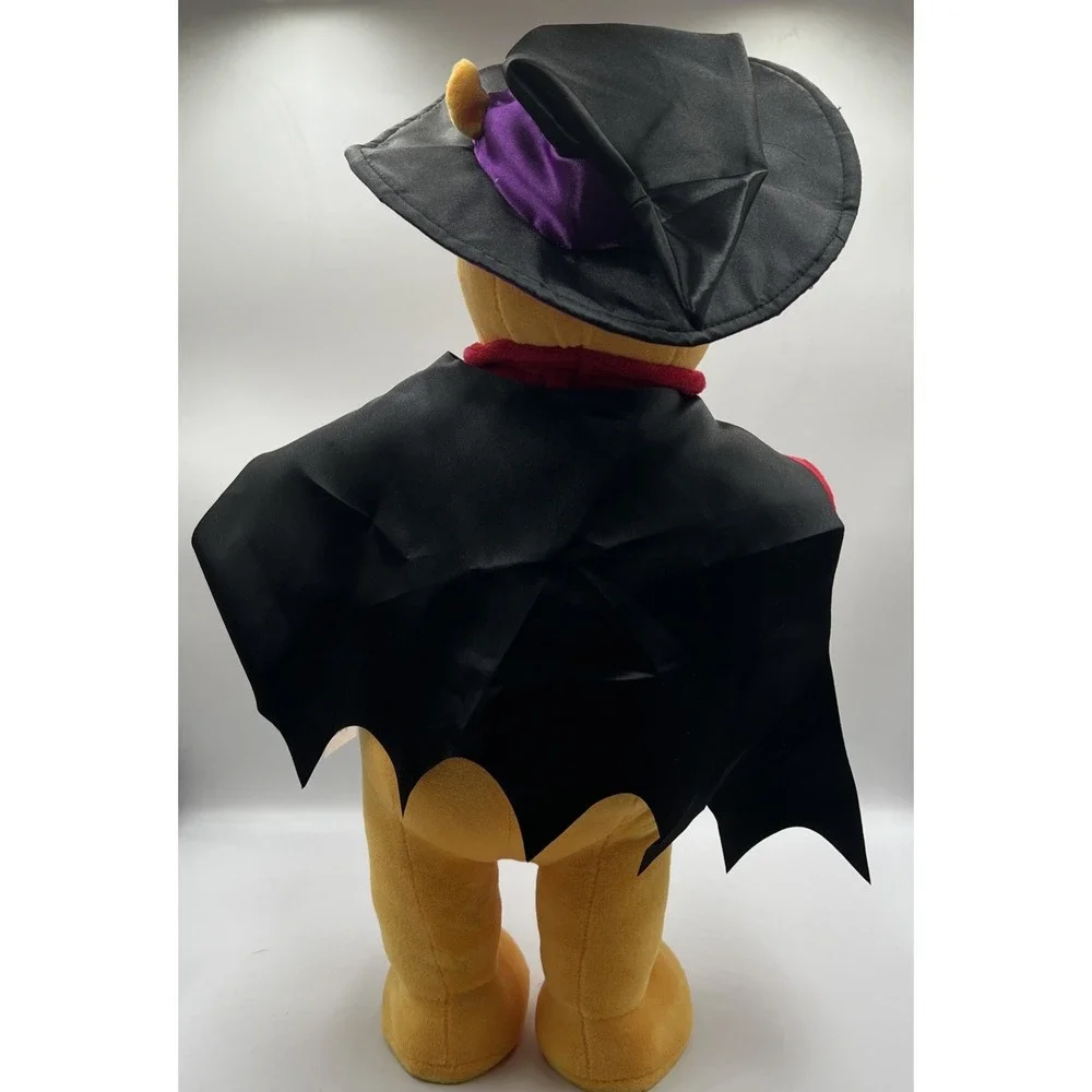 Winnie the Pooh Witch Halloween Greeter Halloween NEW!‎ 19
